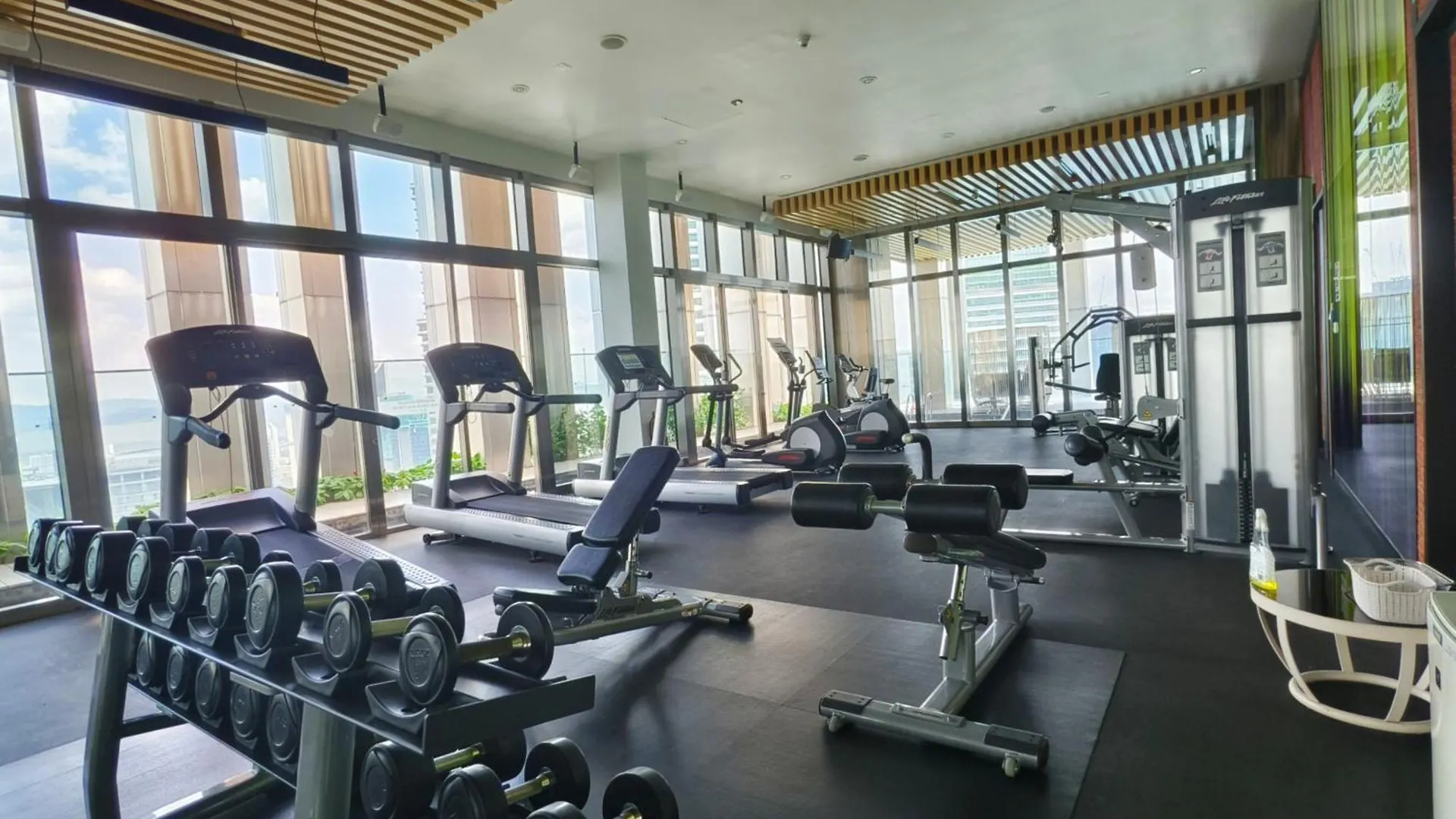 Orental Suites Tropicana The Residence Klcc Kuala Lumpur Bukit Bintang City Center