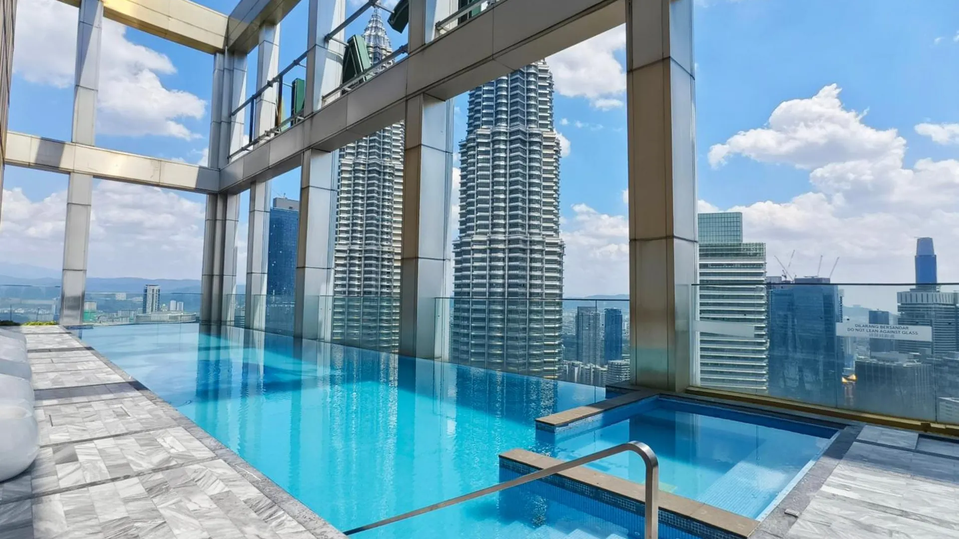 Orental Suites Tropicana The Residence Klcc Kuala Lumpur Bukit Bintang City Center Malaysia