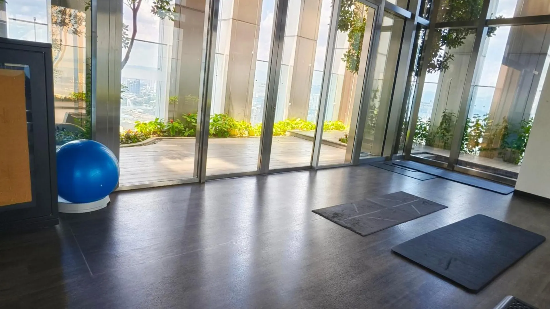 Orental Suites Tropicana The Residence Klcc Kuala Lumpur Bukit Bintang City Center